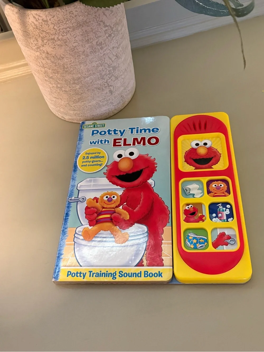 Sesame Street Elmo Potty Training Sound Book - Red,  & Night Night Elmo